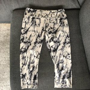 Lululemon Cropped Leggings